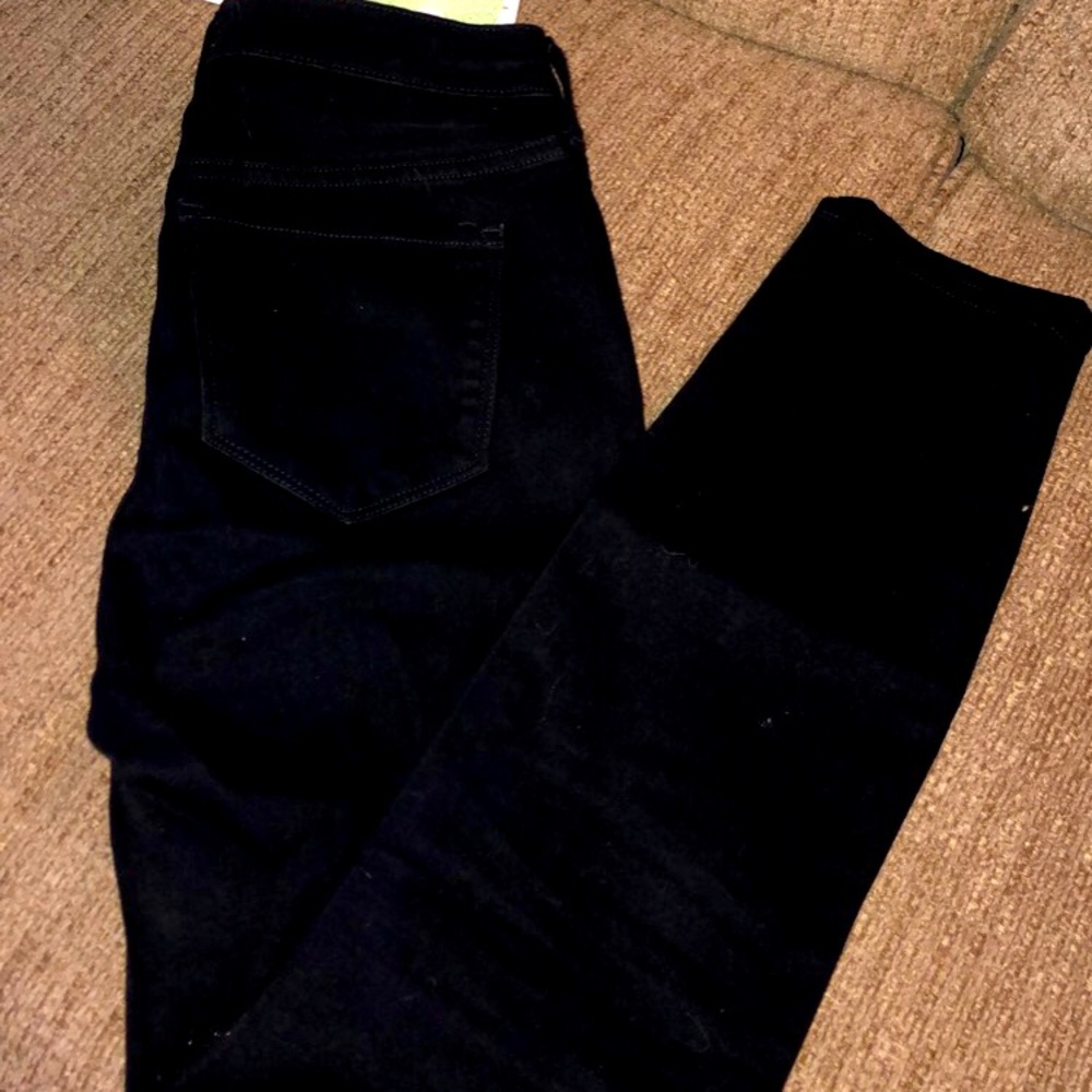 Black old navy skinny jeans